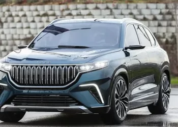 İstanbul'a getirilen Togg'lar sahiplerini bekliyor İstanbul’a getirilen Togg’lar sahiplerini bekliyor