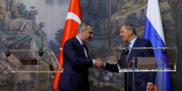 Lavrov ile görüşen Hakan Fidan’dan önemli açıklamalar