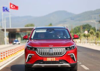 Bakan Kacır’dan Togg paylaşımı! Yollardaki Togg sayısı 2 bini aştı