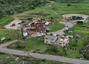 ABD’de çıkan fırtınada çok sayıda kişi hayatını kaybetti