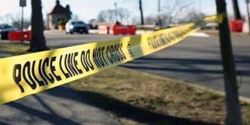 ABD’de silahlı saldırı gerçekleşti! Irkçı saldırgan bir mağazada korku yaydı