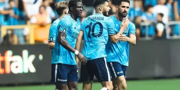 Adana Demirspor 10 kişiyle turu geçti!