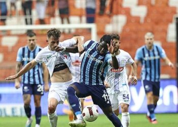 Adana Demirspor 3 puanı uzatmalarda kurtardı!