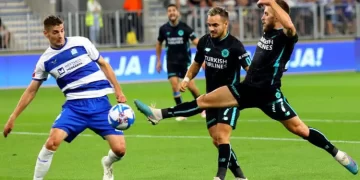 Adana Demirspor yenilse de turu geçti!