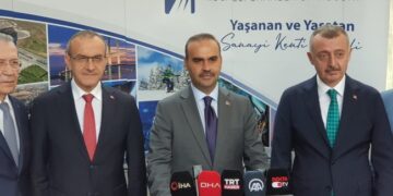 Bakan Kacır’dan otomotiv ihracatı açıklaması geldi