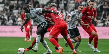Beşiktaş uzatmalarda yıkıldı!