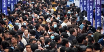 Çin’de doğurganlık oranı ülke tarihindeki en düşük seviyeye indi