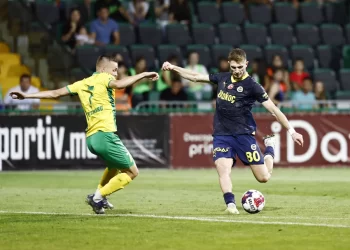 Fenerbahçe deplasmanda Zimbru’yu farklı geçti!