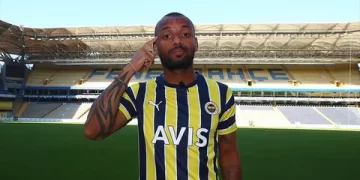 Fenerbahçe Joao Pedro’nun Gremio’ya kiralandığını duyurdu