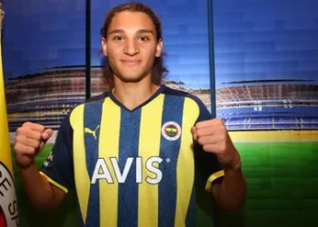 Fenerbahçe genç stoperini Kocaelispor’a kiraladı