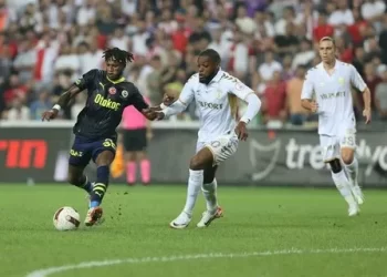 Fenerbahçe Samsun’dan lider döndü!