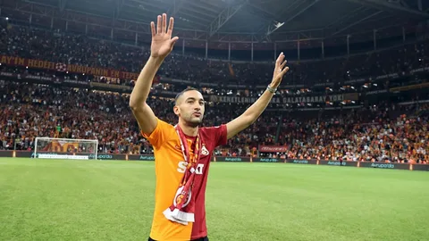 Galatasaray Hakim Ziyech'in lisansını çıkardı galatasaray hakim ziyech in lisansini cikardi habermeydan
