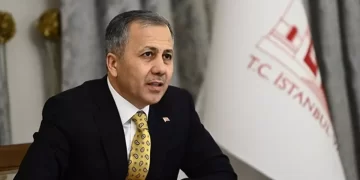 Bakan Yerlikaya açıkladı: 39 göçmen kaçakçılığı organizatörü yakalandı