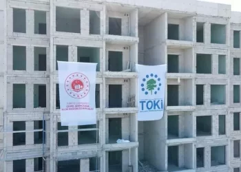 Bakan Özhaseki açıkladı: 180 bin konutta ihaleler tamamlandı