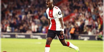 Chelsea’den Lavia Bombası!