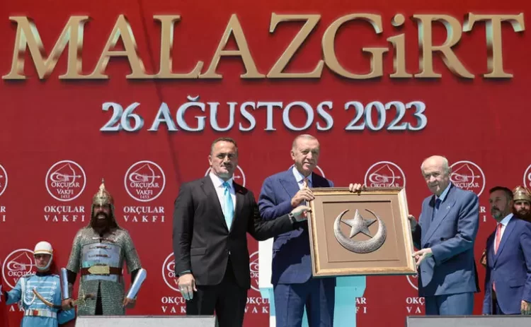 Malazgirt Zaferi'nin 952. yıl dönümü kutlamalarında Cumhurbaşkanı Erdoğan'dan açıklamalar malazgirt habermeydan
