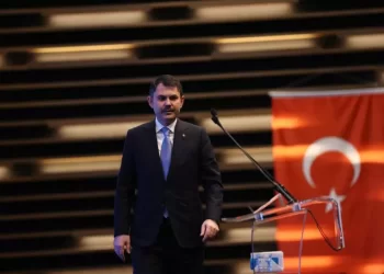 Murat Kurum açıkladı: 100 yılı şekillendirecek bir iklim kanununu Meclise sunacağız