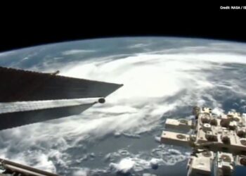 NASA felaketin boyutunu uzaydan canlı yayınla paylaştı