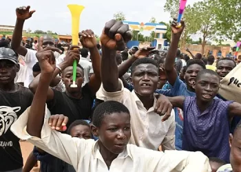 Nijer’de darbeye tam destek: Protestolar devam ediyor