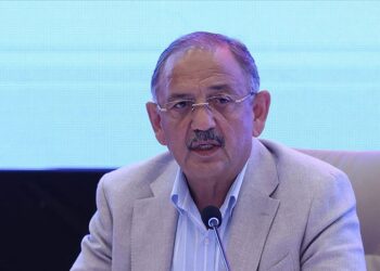 Bakan Özhaseki deprem bölgesinin son durumunu paylaştı: İstanbul’a özel yasa gündemde!