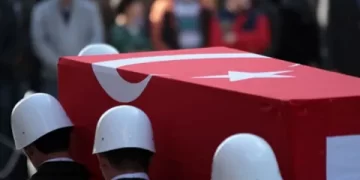 Pençe Kilit bölgesinde 1 asker şehit oldu!
