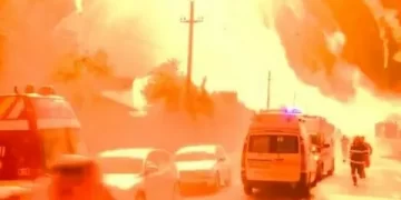 Romanya’da akaryakıt istasyonunda şiddetli patlama!