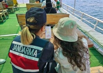 Sinop’ta Jandarma ekipleri KADES’i tanıttı