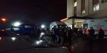 Sinop’ta salıncak ipine dolanan çocuk hayatını kaybetti