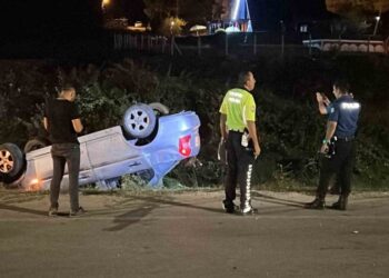 Sinop’ta takla atan otomobildeki 4 kişi yaralandı