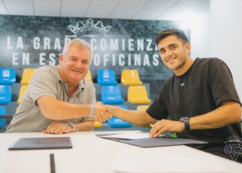 Trabzonspor Maxi Gomez’i Cadiz’e kiraladı!