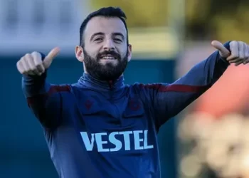 Trabzonspor Siopis’in sözleşmesini şartlı feshetti!