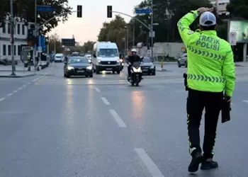 30 Ağustos kutlamaları sebebiyle İstanbul’da bazı yollar trafiğe kapatıldı