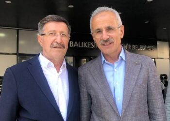 Bakan Uraloğlu: Burhaniye’ye kavşak düzenlemesi yapılacak