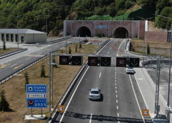 Yeni Zigana Tüneli’nde 600 bin araç geçişi kaydedildi