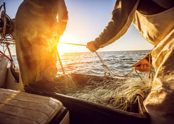 Bartın’da dinamitle balık avlayan 2 kişi, suçüstü yakalandı