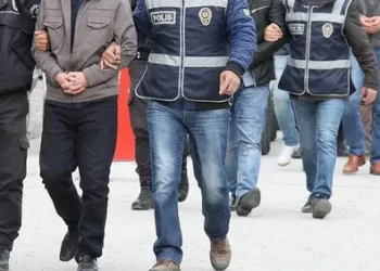 Bitlis merkezli 7 ilde FETÖ/PDY operasyonu