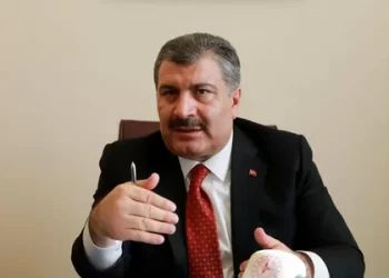 Bakan Koca paylaştı! Çocuklar bu haftalarda neden sık hasta oluyor?