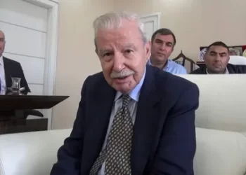 Eski bakanlardan Necmettin Cevheri vefat etti