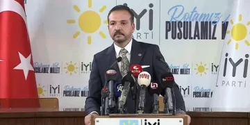 İYİ Parti’nin kararı netleşti! Yerel seçimlerde 81 ilde kendi adaylarını çıkaracak