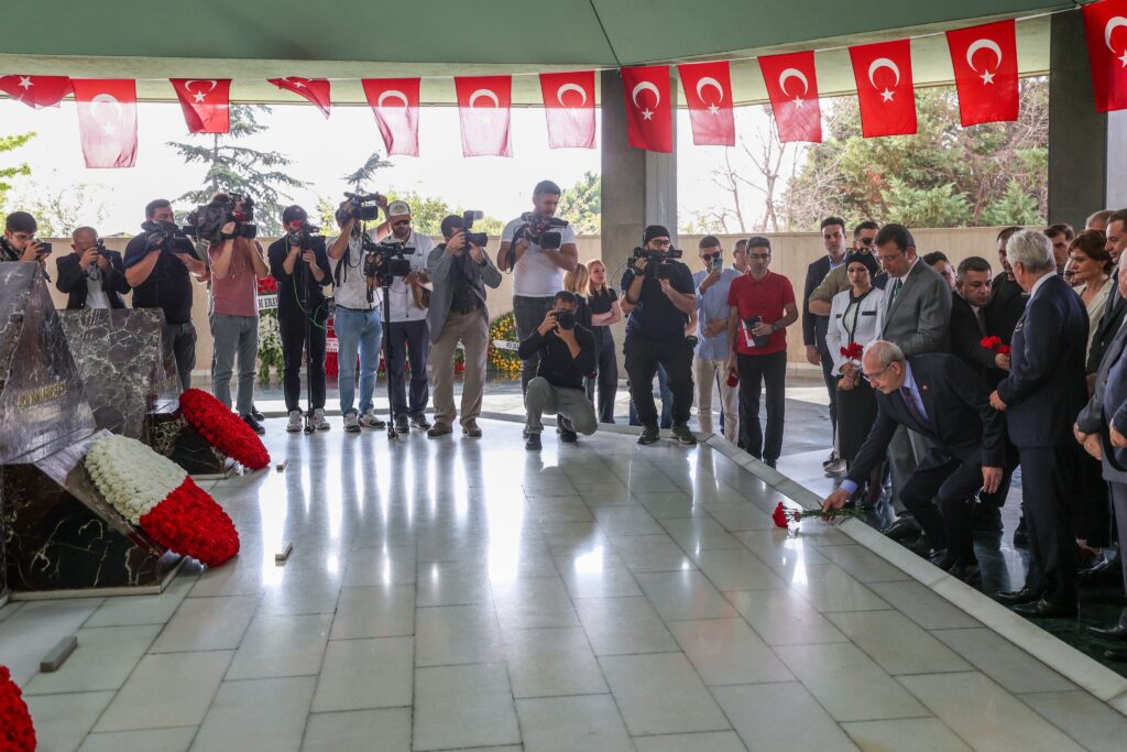 Kılıçdaroğlu ve İmamoğlu, Menderes'i andı Kilicdaroglu ve Imamoglu habermeydan