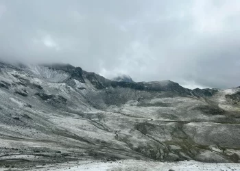 Mevsimin ilk karı Rize’ye düştü