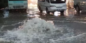 AFAD uyarmıştı! Samsun’u sel vurdu