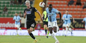 Alanyaspor ile Kasımpaşa puanları paylaştı