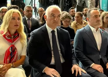 Altın Portakal Film Festivali açıklaması Bakan Ersoy’dan geldi