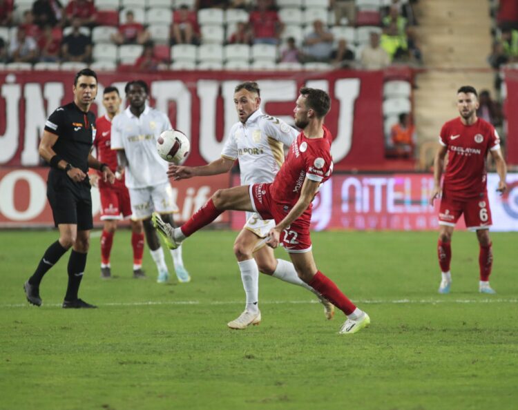 antalyaspor galibiyeti hatirladi habermeydan