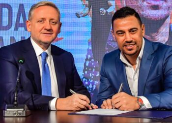 Başakşehir’de Çağdaş Atan dönemi resmen başladı!