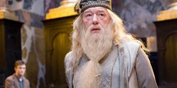 Harry Potter serisinin Dumbledore’u Sir Michael Gambon, yaşamını yitirdi