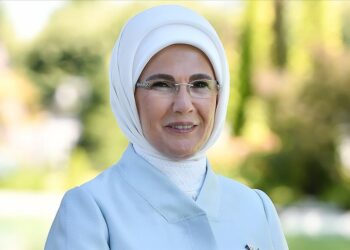 Emine Erdoğan, Mevlit Kandili paylaşımı yaptı