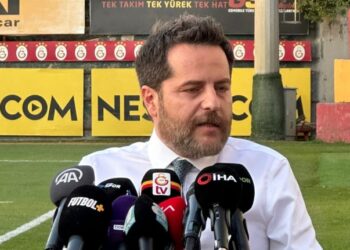 Erden Timur transfer döneminde yaşananları anlattı