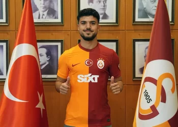 Eyüp Aydın resmen Galatasaray’da